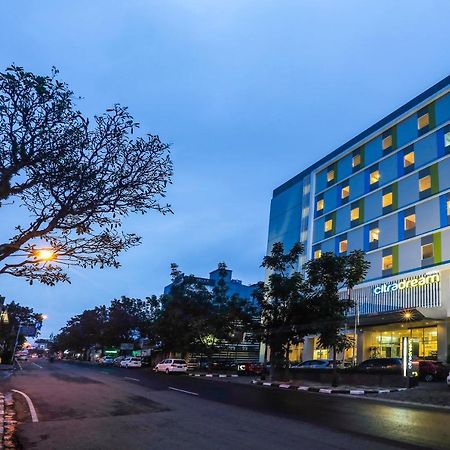 Hotel Citradream Бандунг Экстерьер фото