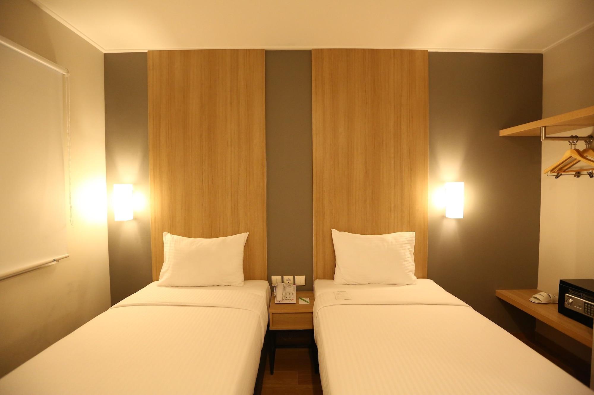 Hotel Citradream Бандунг Экстерьер фото